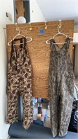 2 medium pairs of camo overalls ( 1 thinsulate