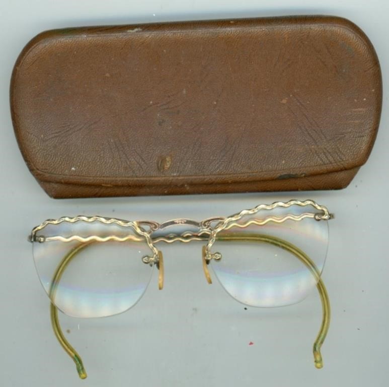 Antique Eyeglasses 12k 1/10 Gf With Case