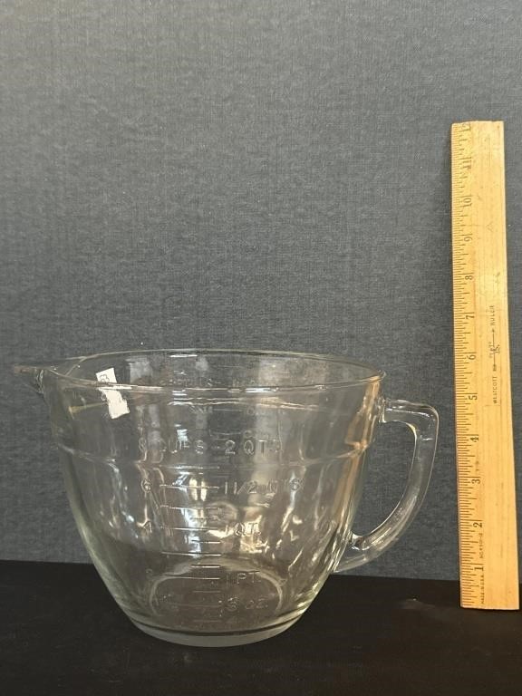 8 Cup Anchor Hocking Measure Cup