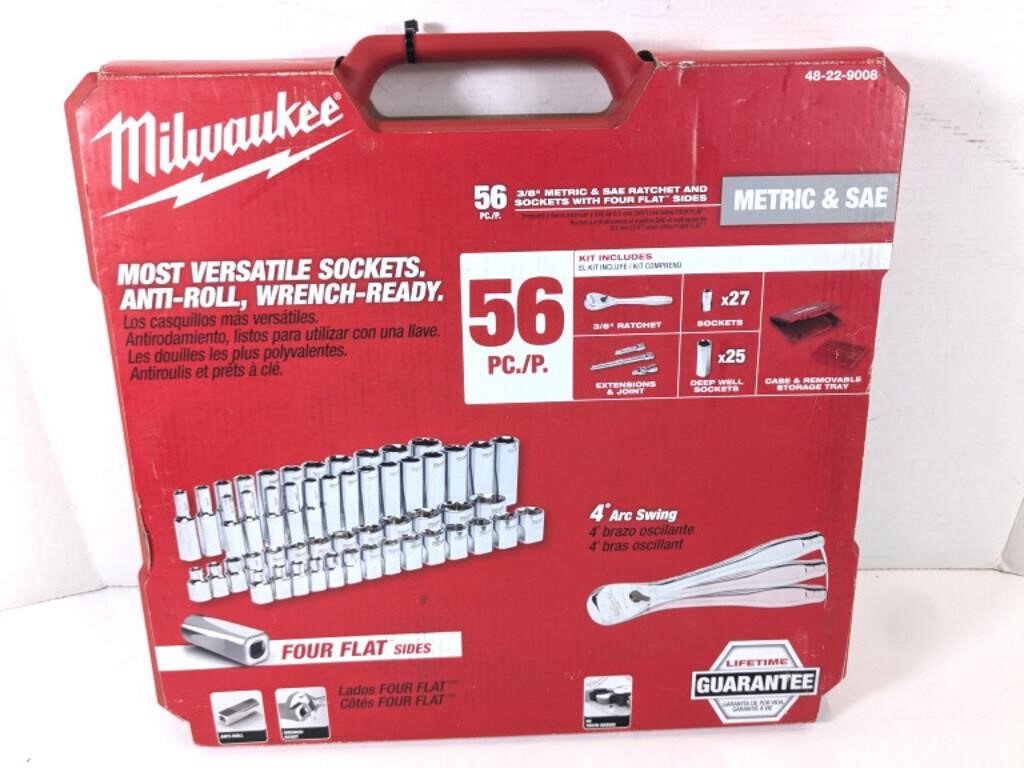 NEW Milwaukee Metric/SAE 3/8" Rachet & Socket Set