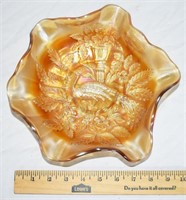 VINTAGE PEACOCK & URN CARNIVAL GLASS BOWL