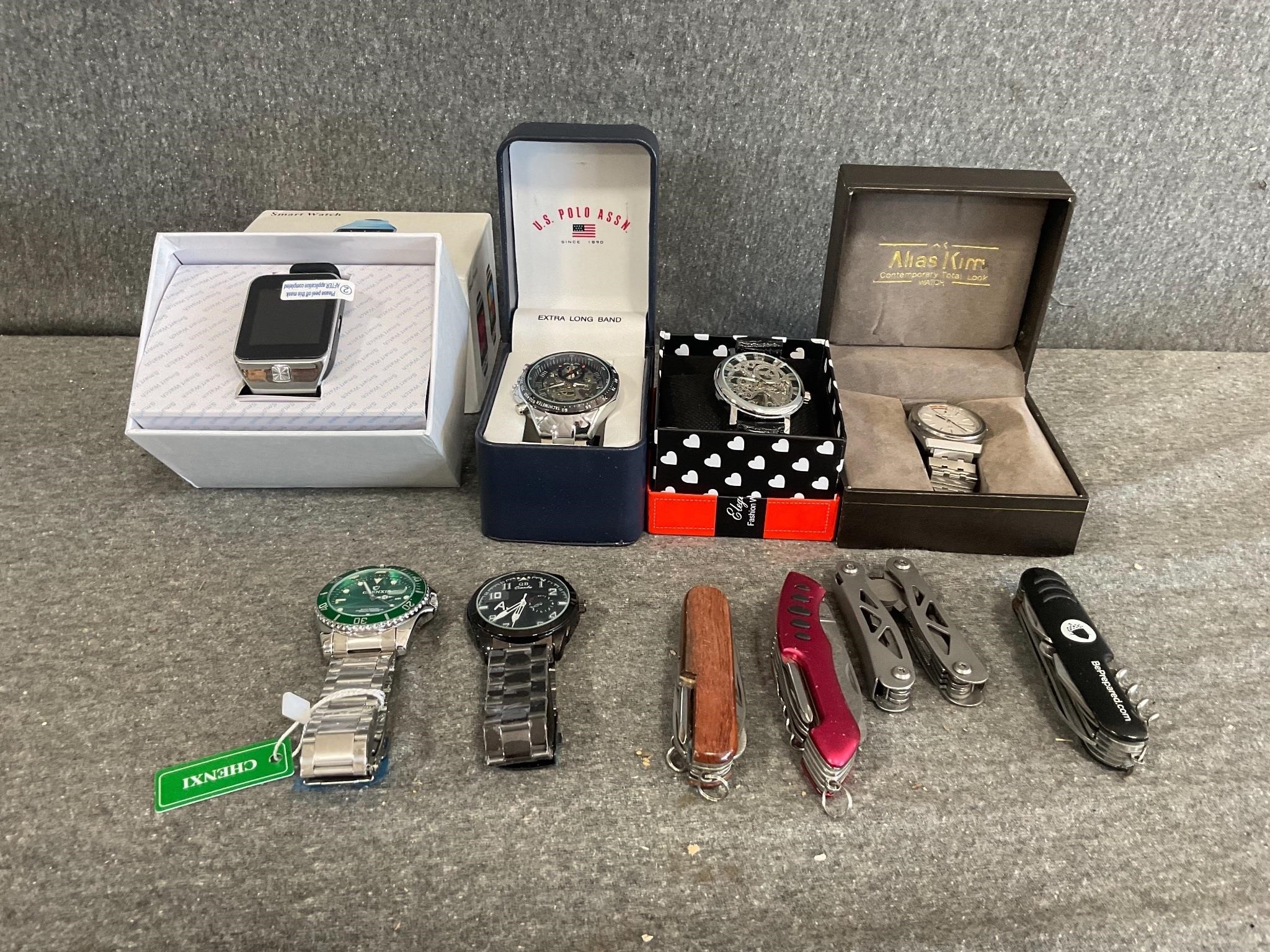 Nice Lot of Men's Watches & Knives