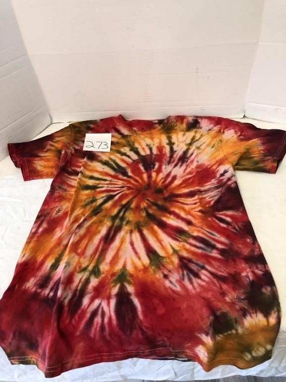 Tie dyed tee shirt, M, never worn