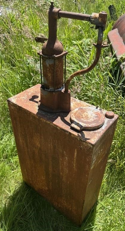 Another Vintage Oil Dispenser Pump and Tank