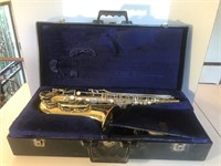 Armstrong 3000 Saxophone w/Custom Case