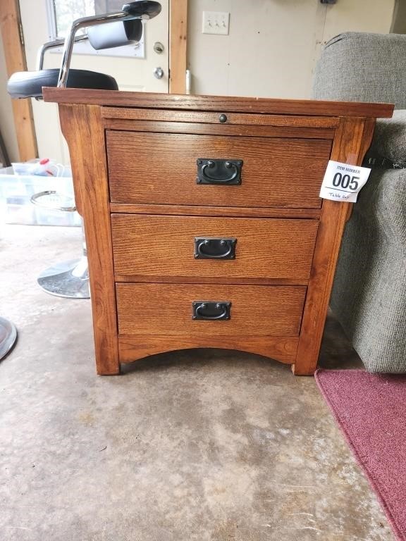 Sweet wooden end table w/ drawers 26" t x 26" x16"