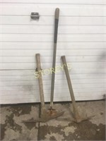 2 Pic Axes & Scraper