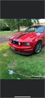 '07 Ford Mustang Red
