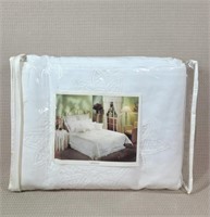 King Battenburg Lace Duvet