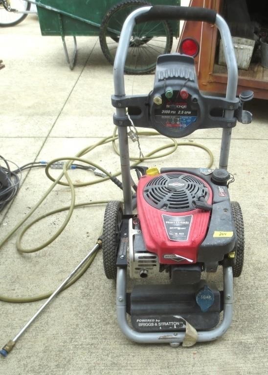 Professional 3100psi power washer, untested