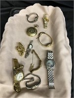 JEWELRY WATCHES LOT / MIXED TYPES