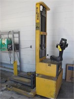 Big Joe Electric Walk Behind Pallet Lift Truck