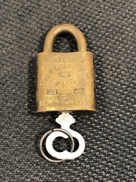 Corbin Gem small lock with key