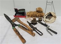 Various Clippers, Hanging Bag of Clothes Pins