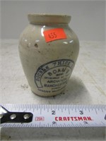 STONEWARE CREAM JAR -- CHIP IN RIM