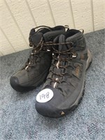 Keens- men’s boots Size 10.5