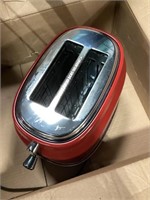 Sign of usage Frigidaire 2 slice toaster