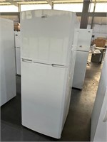 SUMMIT Refrigerator / Freezer Tested Working