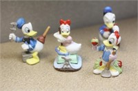Lot of 4 Disney duck figures