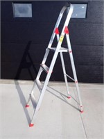 Aluminum Ladder - 4 Foot