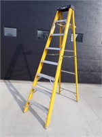 Fiberglass Ladder - 8 Foot