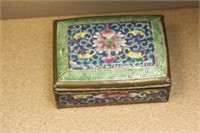 Chinese Porcelain Box