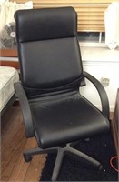 Desk Chair Black 49x26x25"