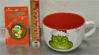 The Grinch mug & pin