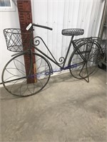 Wire decorative bike-approx 30"Tx4ft L