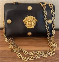 Q - LADIES' DESIGNER PURSE (UNAUTHENTICATED)