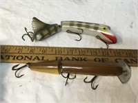 2 large jointed Lures
