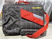 Planet Box  Lunchbox  ( Out Of Box )