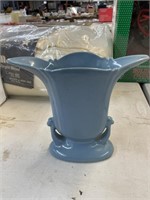 USA pottery vase