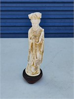 VINTAGE CHINESE LADY FIGURE RESIN