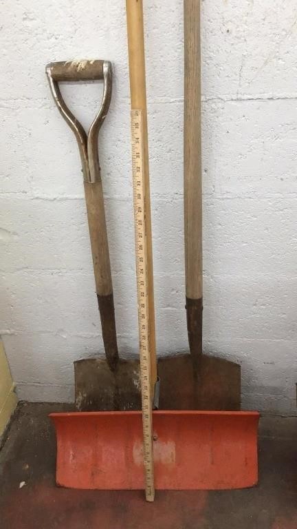 3 shovels