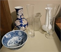 Vases and bowl. 5 vases and 1 bowl.