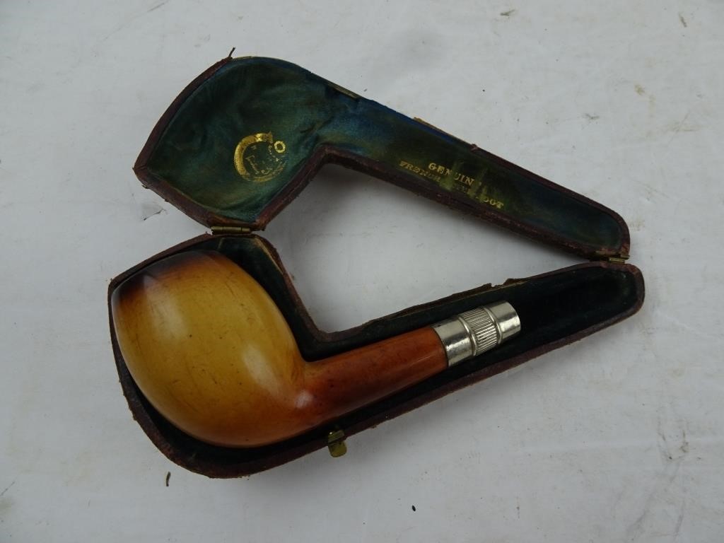 Antique Smoking Pipe in Case