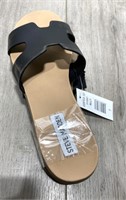 Ladies Steve Madden Sandals Size 7