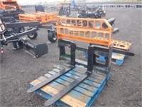 Unused Skid Steer Pallet Forks 48"