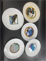 Assorted Fur Rondy plates