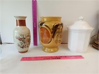 Vase and Crock w lid