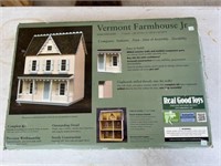 VERMONT FARMHOUSE JR. DOLL HOUSE KIT