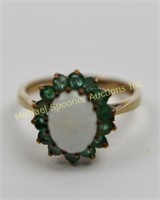 9K GOLD ENGLISH VINTAGE OPAL AND EMERALD RING