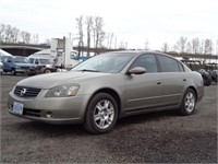 2005 Nissan Altima 4D Sedan