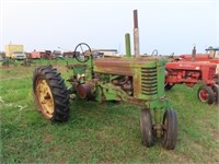 1952 JD A Tractor #698211