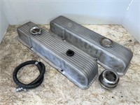 SMALL BLOCK CHEVY FINNED VALVE COVERS