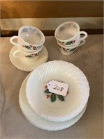 Set of Depression Era Holly Luncheon Set