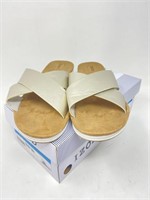 IZOD Alyssa Gold Sandals Size 10 Gently Used