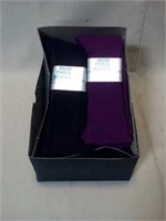 12 PC. Men's dress socks fit size: 10-13