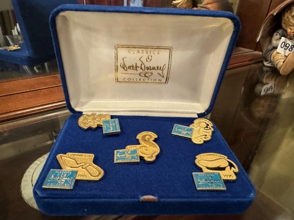 Disney Classics Gold Tone Commerative Pins in Case